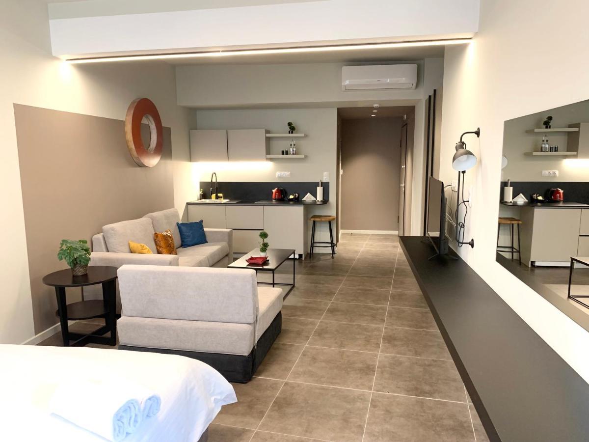 M17 Studios & Suites In The Heart Of Athens Exterior photo
