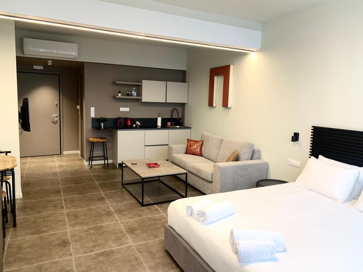 M17 Studios & Suites In The Heart Of Athens Exterior photo