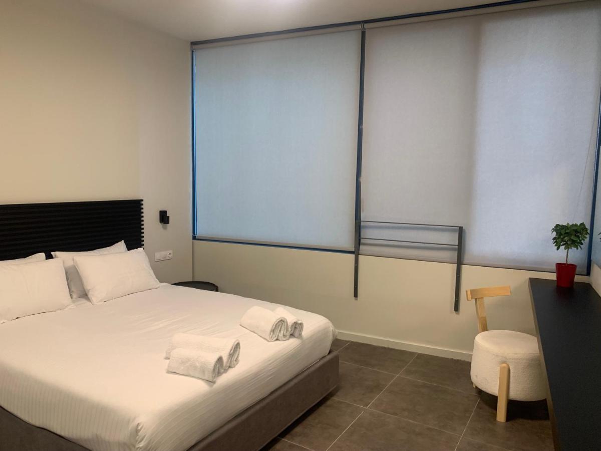 M17 Studios & Suites In The Heart Of Athens Exterior photo