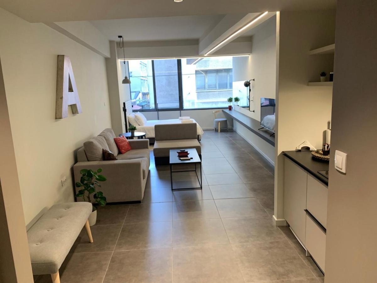 M17 Studios & Suites In The Heart Of Athens Exterior photo